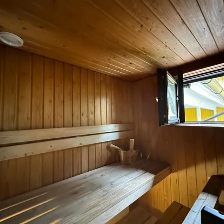Luxe Family 3Br Private House In Espoo With Sauna, Seasonal Jacuzzi & Free Parking - 30 Min From Central Helsinki Villa Espoo