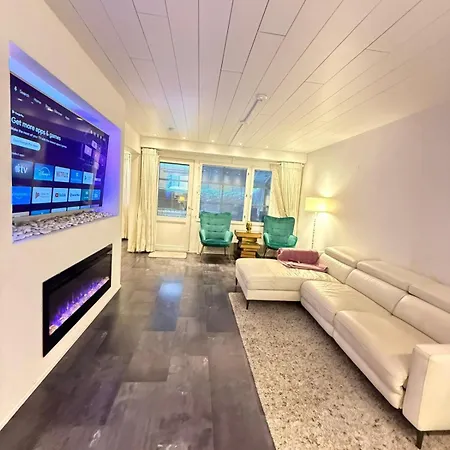 Luxe Family 3Br Private House In Espoo With Sauna, Seasonal Jacuzzi & Free Parking - 30 Min From Central Helsinki Villa
